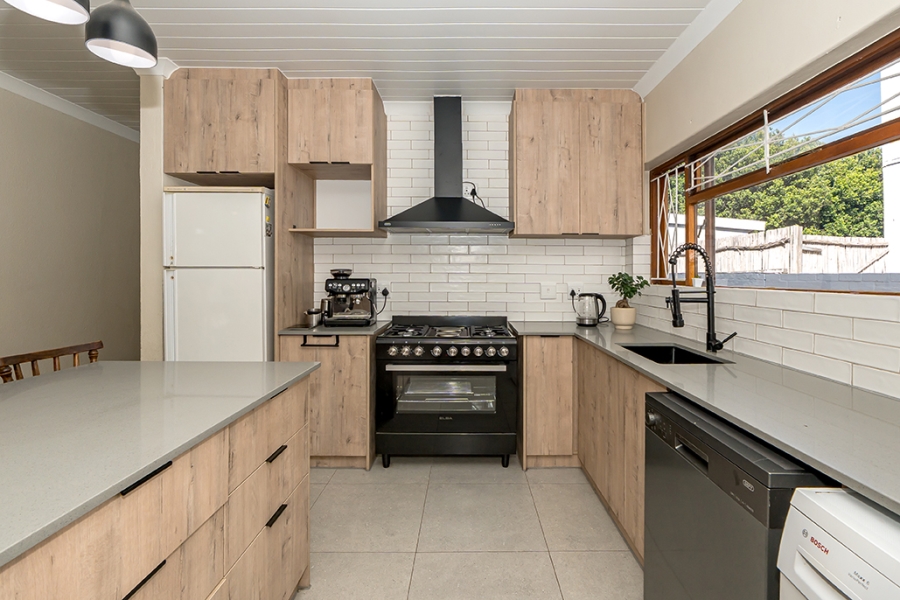 To Let 3 Bedroom Property for Rent in Townsend Estate Western Cape